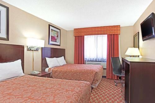 Super 8 by Wyndham Long Island City LGA Hotel, Queens (foto 7)