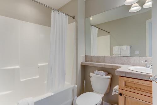 Vantage Point townhouse - image 10