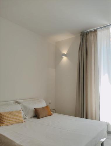 Hello world- Guest House