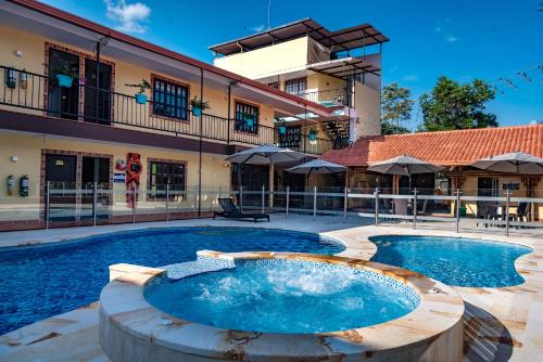 . Hotel Vanguardia Natural