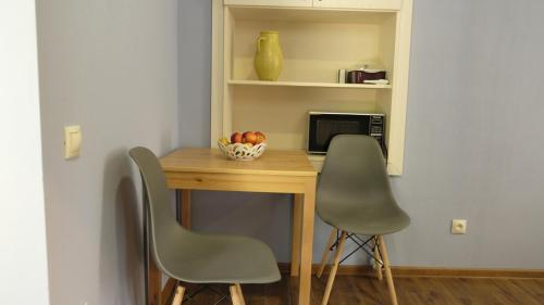 Apartment Ninoshvili 15 - Tap to explore photos