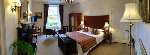 The Townhouse - image 2
