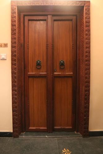 Deluxe King Suite image 10
