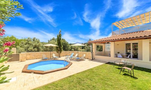 Casa di Palma Heated Pool - image 4