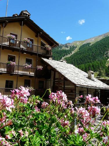 À l'Hostellerie Du Paradis