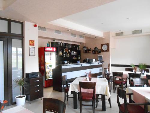 Krogs/atpūtas telpa, Hotel Enchevi in Kirkovo