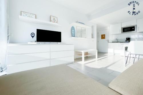 Digital Bristol El faro - wifi free & pool - 3 persons