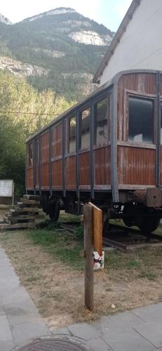 Iekārtas, Apartamento Albareda in Aisa