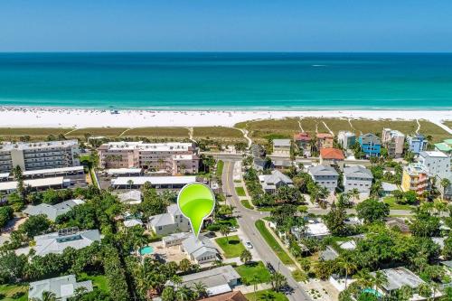 Driftwood Beach Oasis - image 7