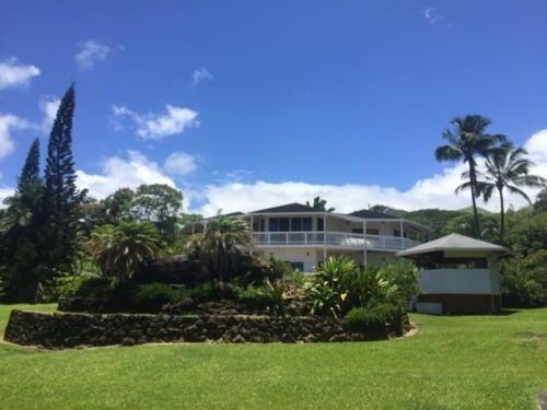 Hana Estate home - image 11