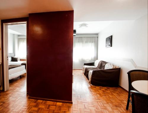 2 twin beds