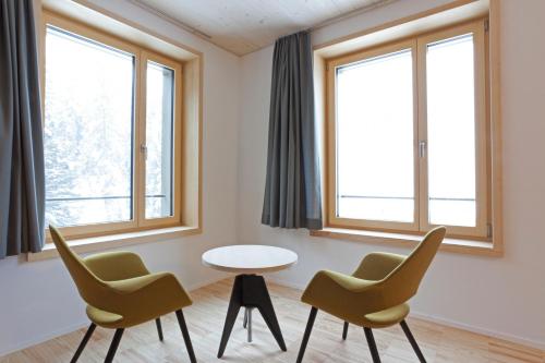 St. Moritz Youth Hostel - image 12