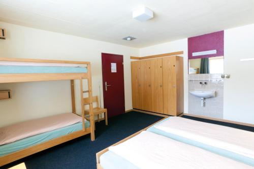 St. Moritz Youth Hostel - image 6