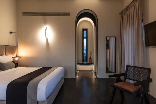  Grande Nimbus Suite with Sea view and Hot Tub room in Nimbus Santorini