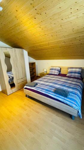 Royal Swiss Apartments - image 8