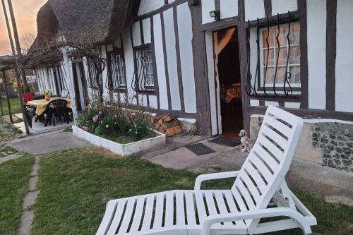 Chaumière du Château d'ô et sa mini ferme ,Gite 17 couchages