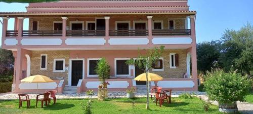 Olga's Garden Apartments