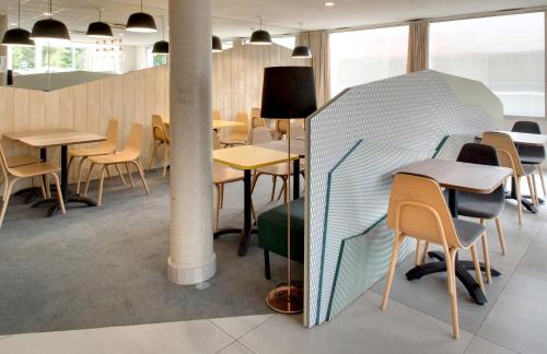 Kyriad Clermont Ferrand Sud - La Pardieu - 식음료(F&B)