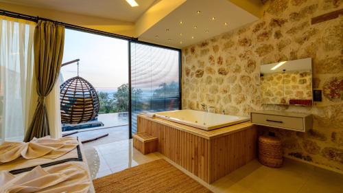 Nez - 1 Bedroom with jacuzzi in Kalkan Çayköy