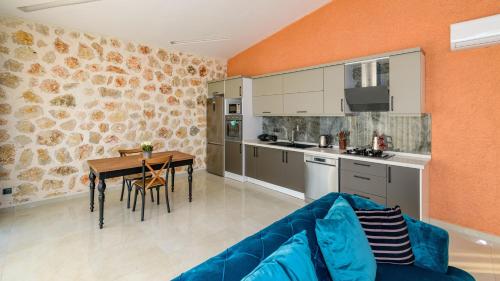 Nez - 1 Bedroom with jacuzzi in Kalkan Çayköy