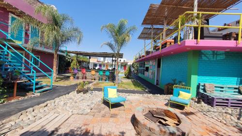 Seadmed, The Upcycled Hostel in Ica