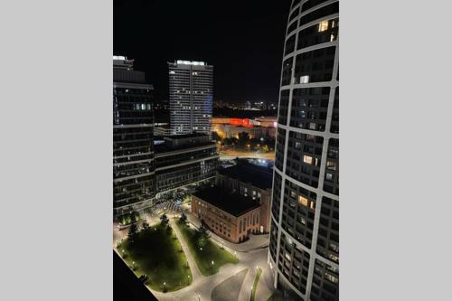 Castle view and city skyline view, Sky Park residence, Bratislava (fotografie 3)