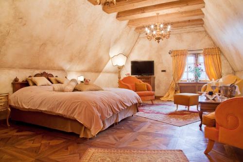 1 queen bed