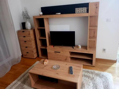 . Relax, apartman sa garažnim mestom