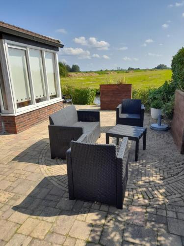  Wuivend Riet gelegen op Resort Venetie in Giethoorn