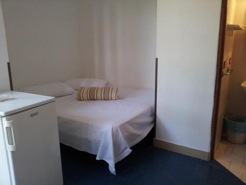 1 king bed, 1 twin bed