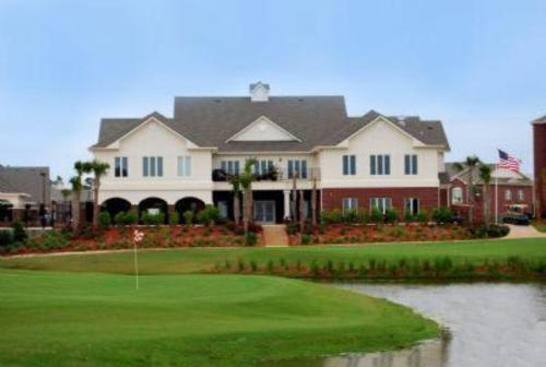 One Club 407 by Youngs Suncoast - image 3