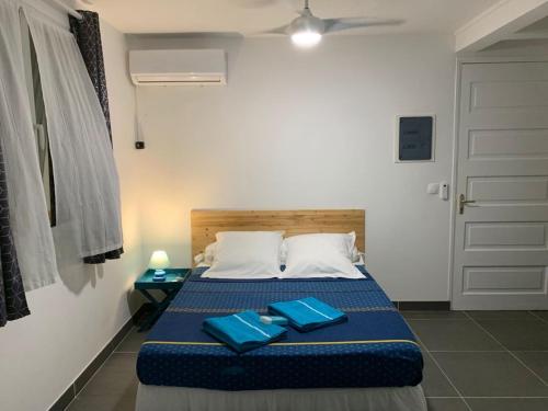 Bleu Cannelle et Petimo Bleu Cannelle et Petimo