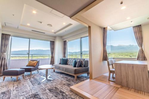 Superior Family Room