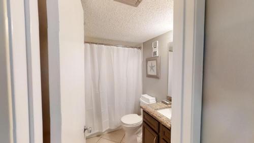 FREE Beach Service Unit 217 - Destin Sunset view off Private Balcony - image 12