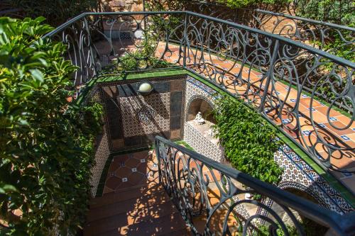 Apartamentos Gaudi Style