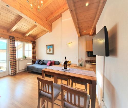 Grubhof Appartements in เอลล์เมา