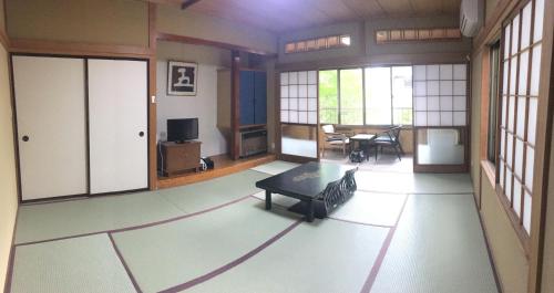 Japanese-Style Quadruple Room