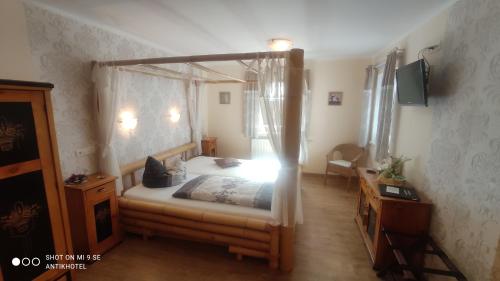 Antikhotel Steinbacher Hof in Steinbach am Wald