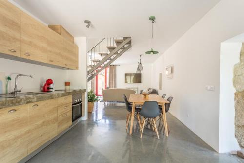 Oprema, Quinta de Fermil - Casas in Figueiredo Das Donas