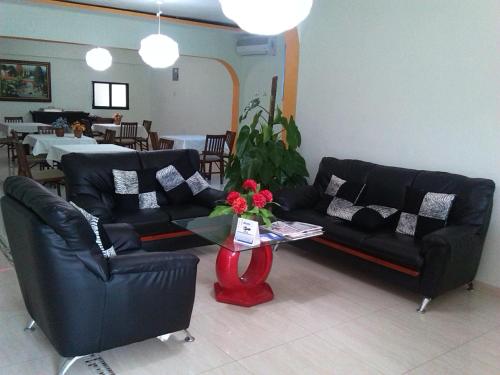 雷纳瑟尔酒店 雷纳瑟尔酒店