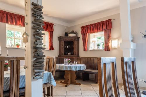 Restoran, Pension Cohrs Hof in Hellwege