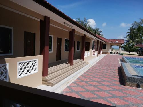 Exterior view, faris homestay in Pasir Putih
