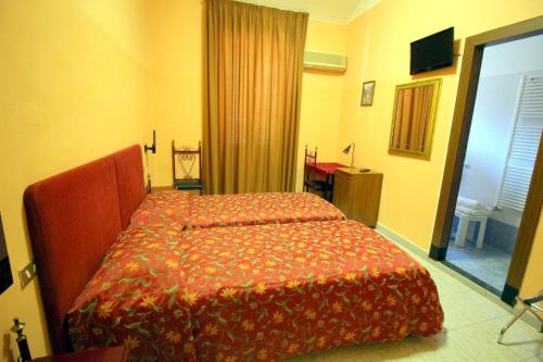 Hotel Italia - image 9