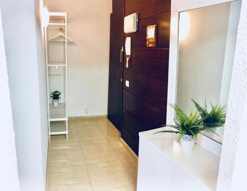 PLAYAMAR - Exclusive Beach Apartment with Pool Tennis and WiFi - image 9