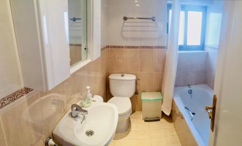 PLAYAMAR - Exclusive Beach Apartment with Pool Tennis and WiFi - image 11