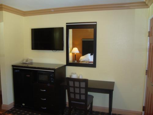 Glendora Motel – Glendora, CA