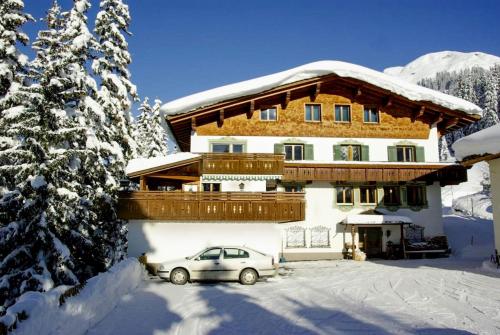 Hotel Pension Alpenrose - Lech