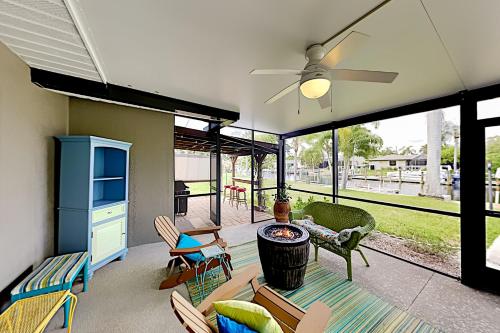 Waterfront Haven with Dock - 5 Minutes to Beach home - image 4