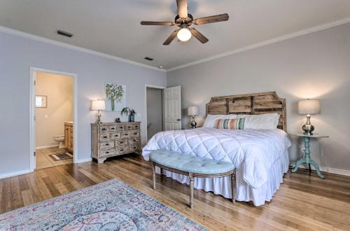 Townhome with Pool Access Steps from Beach - image 10