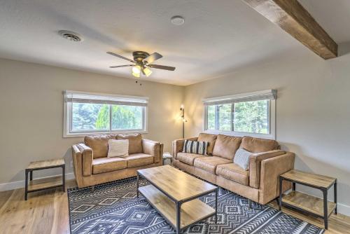 Stylish Show Low Retreat Near Lakes and Trails! - main image